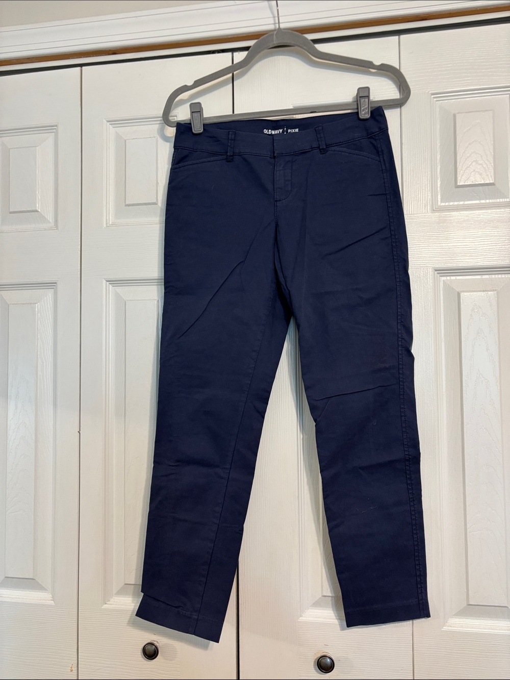 Old Navy Women's Navy Cropped Pixie Pants